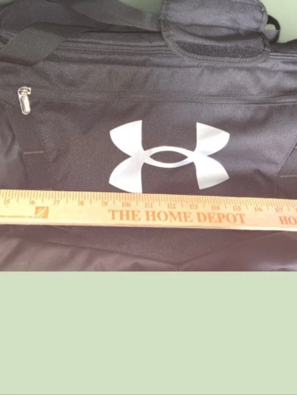 Under Armour Blk Undeniable 5.0 Medium Duffle Bag Shoulder Strap 24 Inch Length